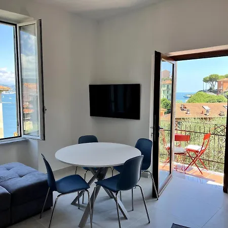 Sea View Recently Renovated La Spezia